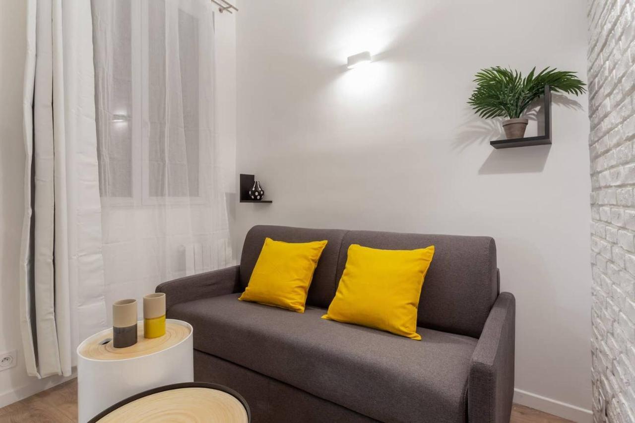 Chic Saint-Germain-Des-Pres Studio For 4 - Prime Location 巴黎 外观 照片